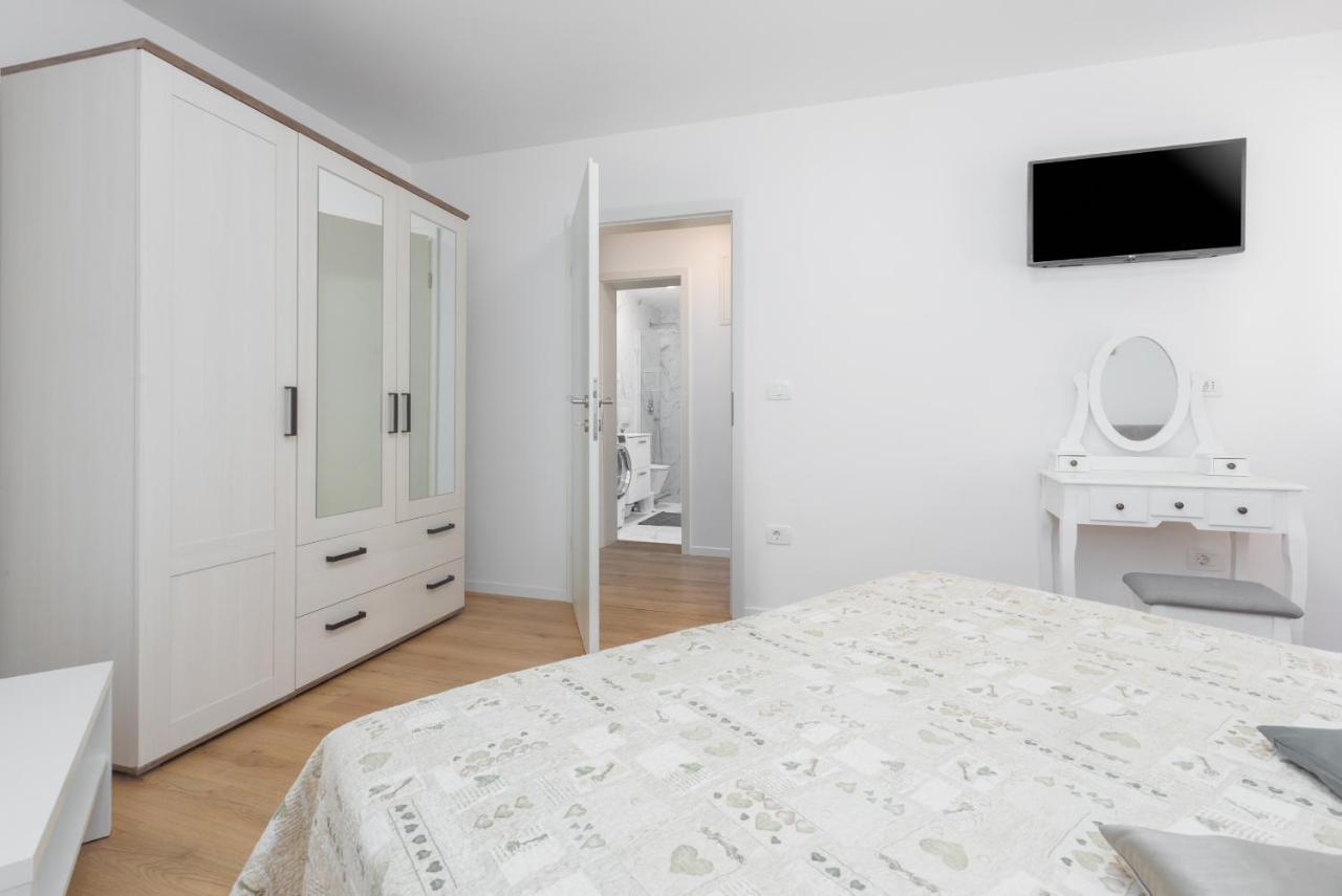 דירות Apartman Porec Center Sea מראה חיצוני תמונה